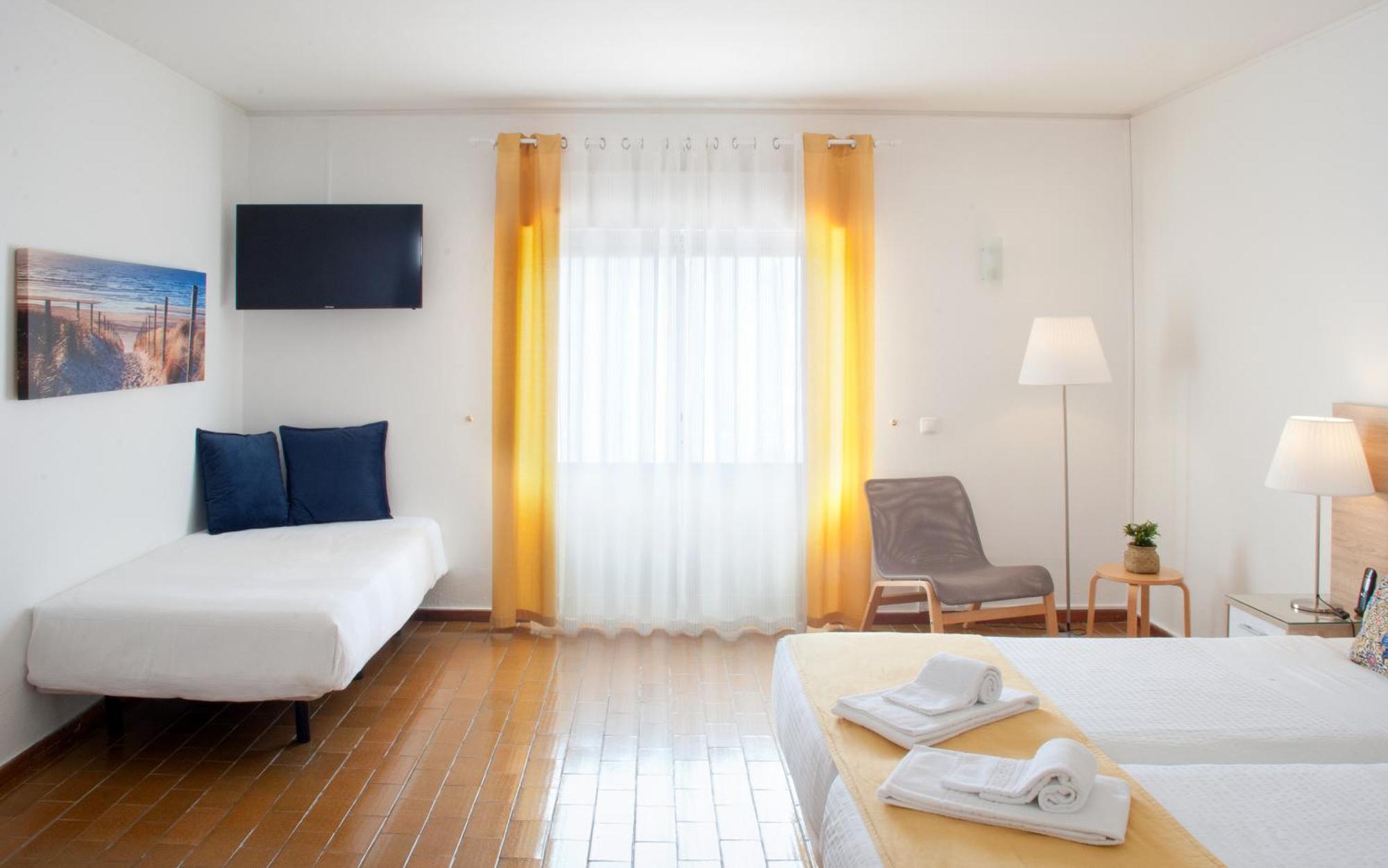 Apartamentos Turisticos Sollagos Esterno foto