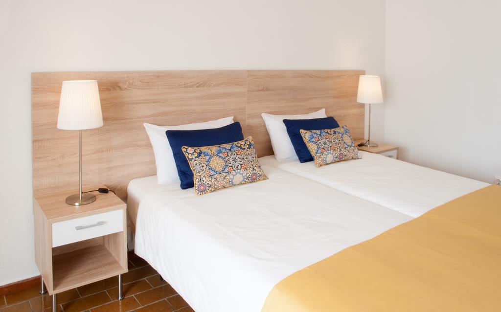 Apartamentos Turisticos Sollagos Esterno foto